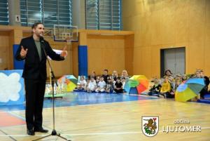 Mavrični vrtiljak v Ljutomeru 1